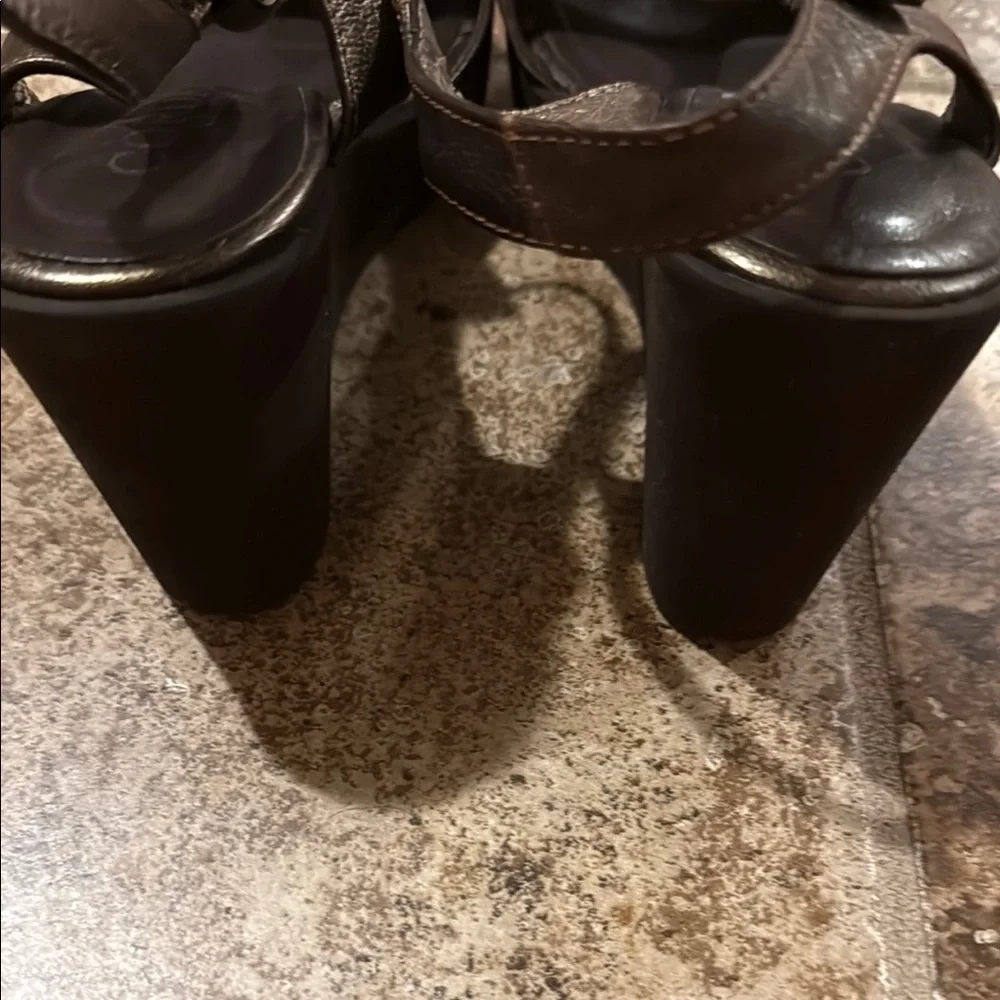 Cordani Bronze Women's Sandals and Cordani Silver Women’s Sandals - Picture 4 of 8